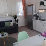 Apartment Viki Trogir