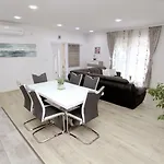 Apartment Viki