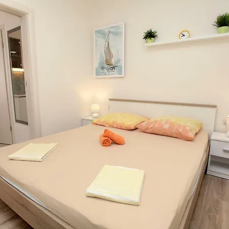 Viki Lägenhet Trogir